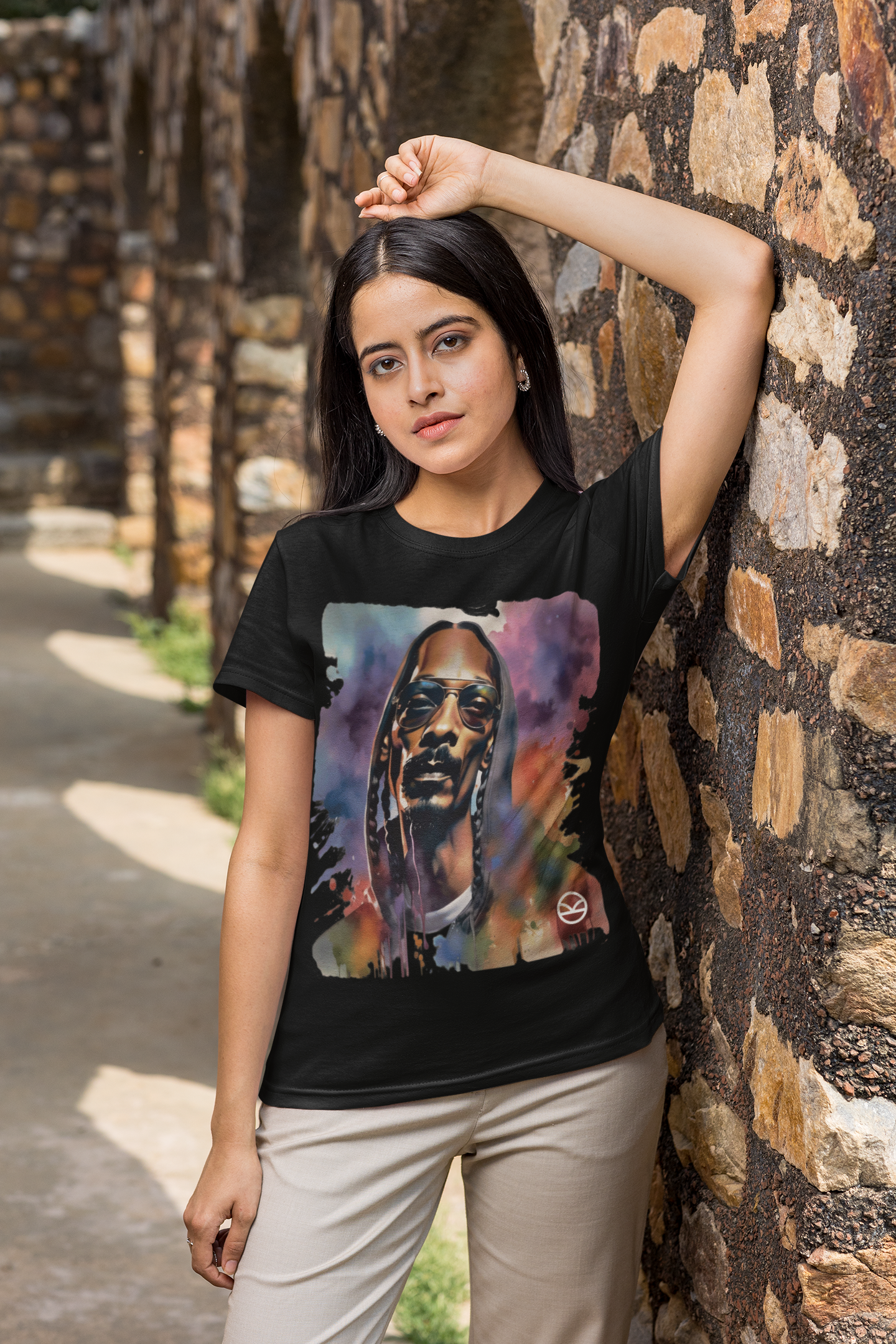 Snoop In Color